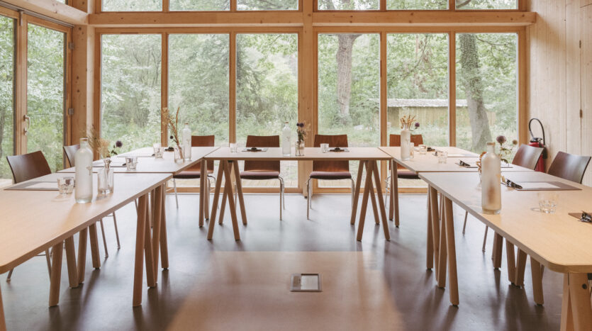 salle de réunion lumière du jour