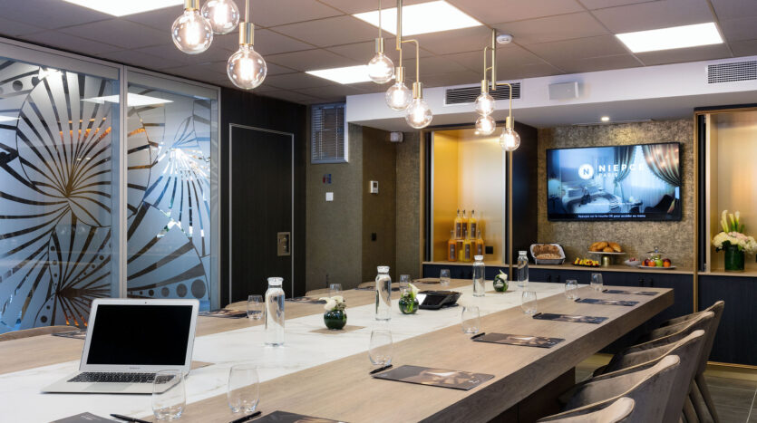 salle de reunion niepce hotel