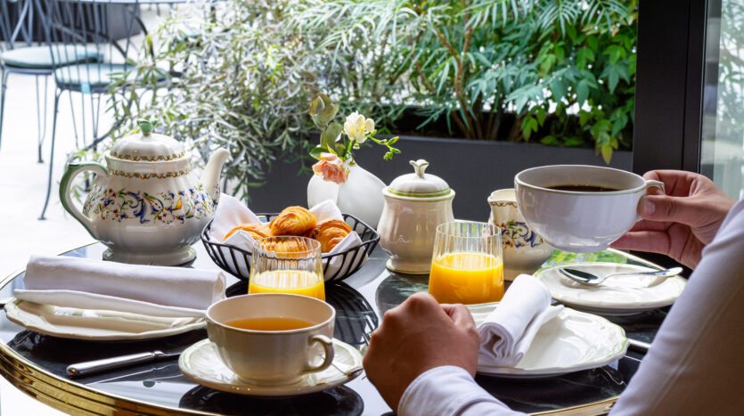 Hotel Napoléon Fontainebleau petit dejeuner
