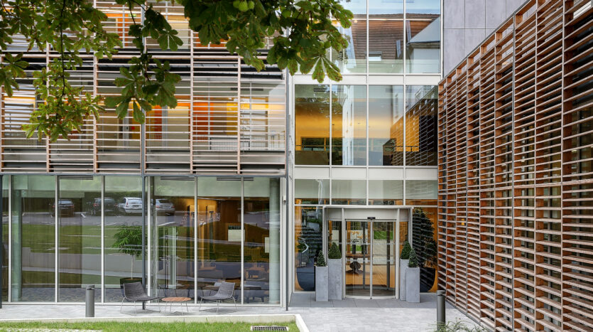 Best Western Plus Paris Meudon Ermitage facade