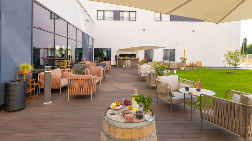 Holiday Inn Paris CDG Airport terrasse