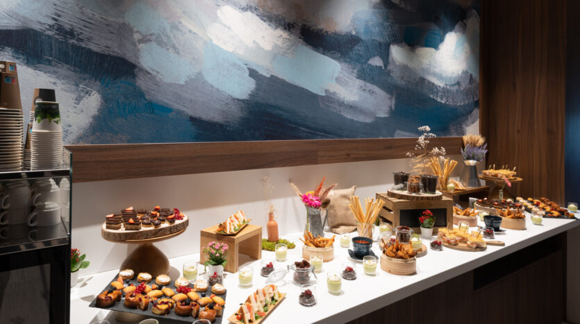 Holiday Inn Paris CDG Airport buffet